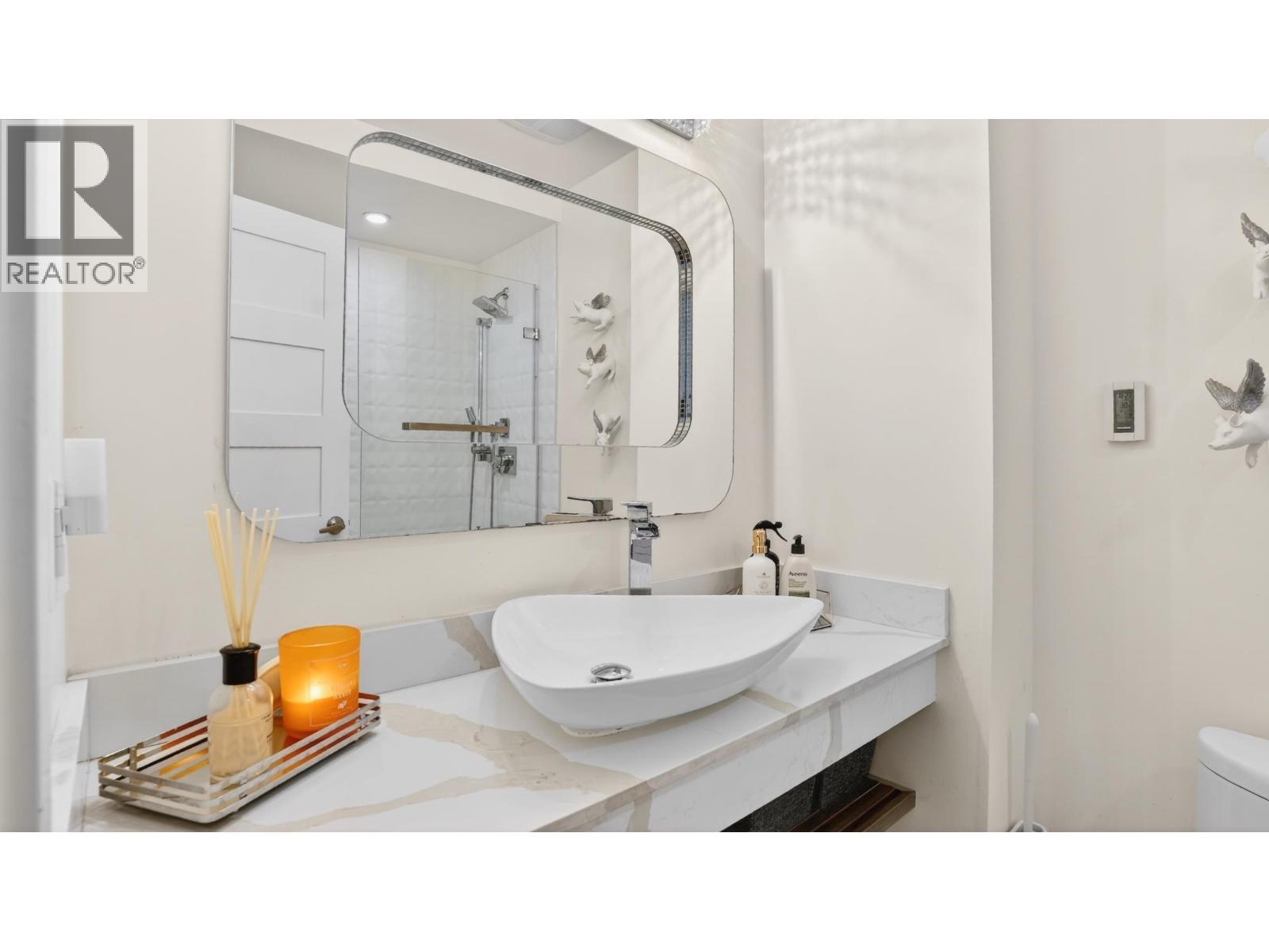 668 Alpine Court, North Vancouver, British Columbia  V7R 2L8 - Photo 25 - R3128924