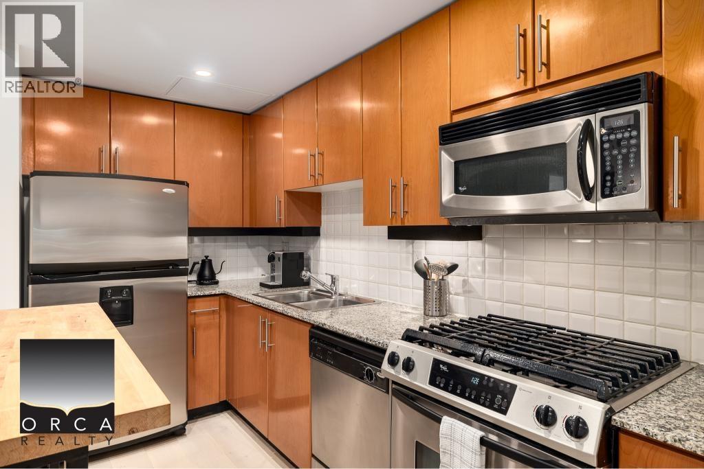 301 168 E Esplanade Avenue, North Vancouver, British Columbia  V7L 4X8 - Photo 12 - R3129003