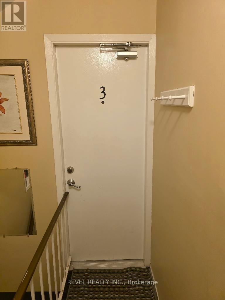 Unit 3 - 31 Orchard Street, London South, Ontario N6J 2R4 - Photo 2 - X13206012