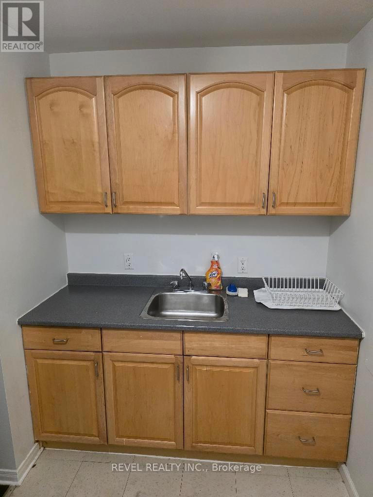 Unit 3 - 31 Orchard Street, London South, Ontario N6J 2R4 - Photo 7 - X13206012