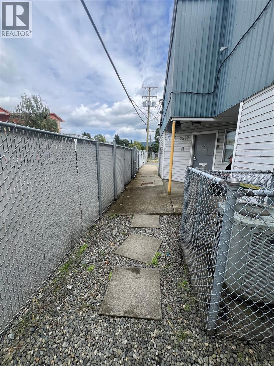 2582 Lewis St, Duncan, British Columbia  V9L 2Z1 - Photo 4 - 1038470