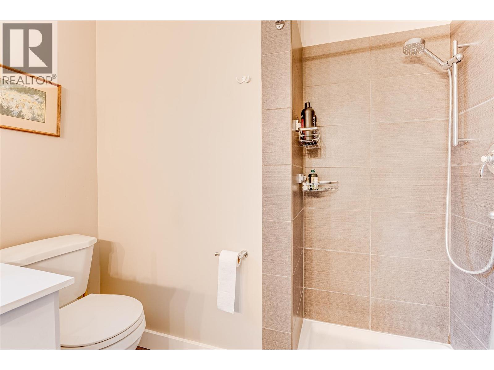 13505 Westkal Road, Coldstream, British Columbia  V1B 1Y7 - Photo 16 - 10382119