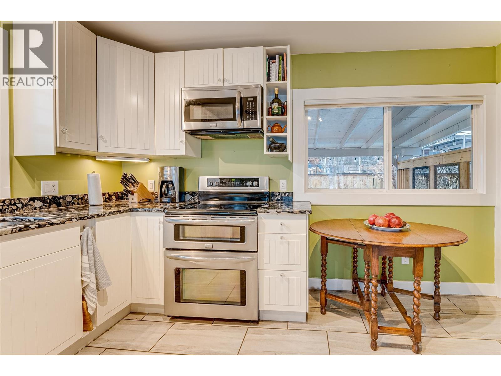 13505 Westkal Road, Coldstream, British Columbia  V1B 1Y7 - Photo 13 - 10382119