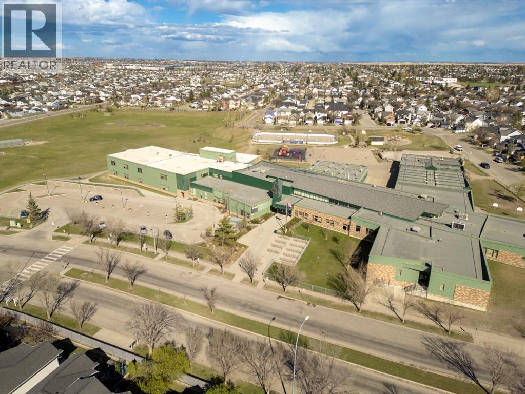 71 Martin Crossing Court Ne, Calgary, Alberta  T3J 3P3 - Photo 41 - A2311631