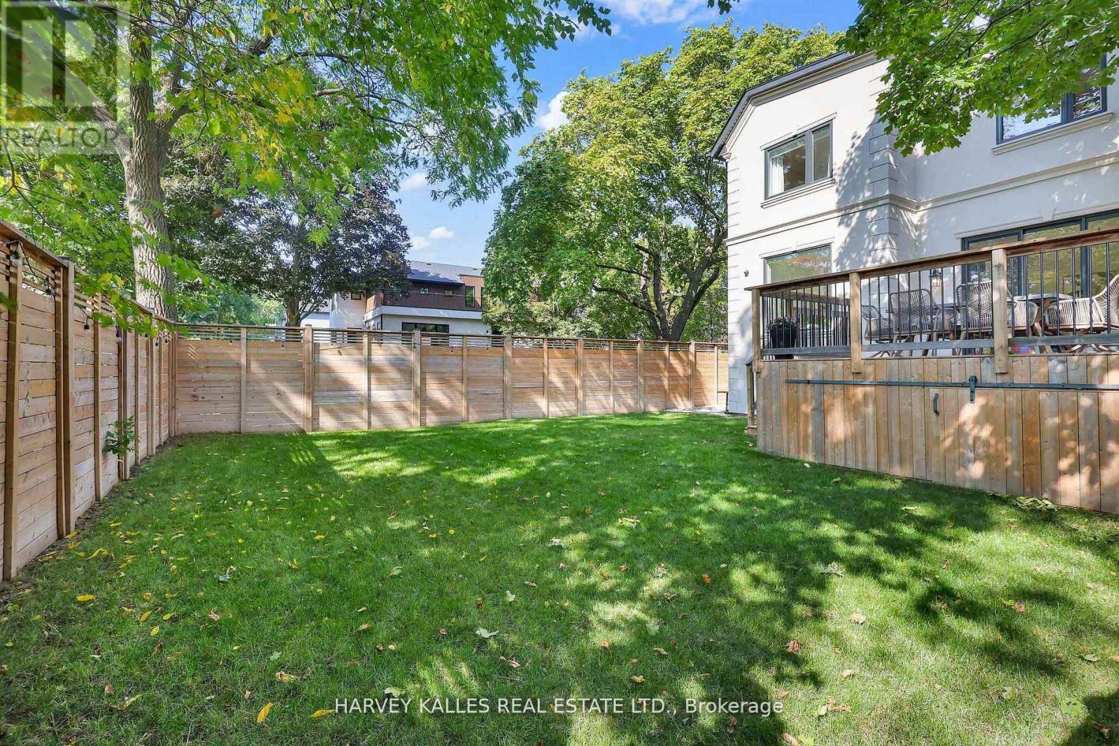131 Bannockburn Avenue, Toronto, Ontario  M5M 2N2 - Photo 50 - C13206008