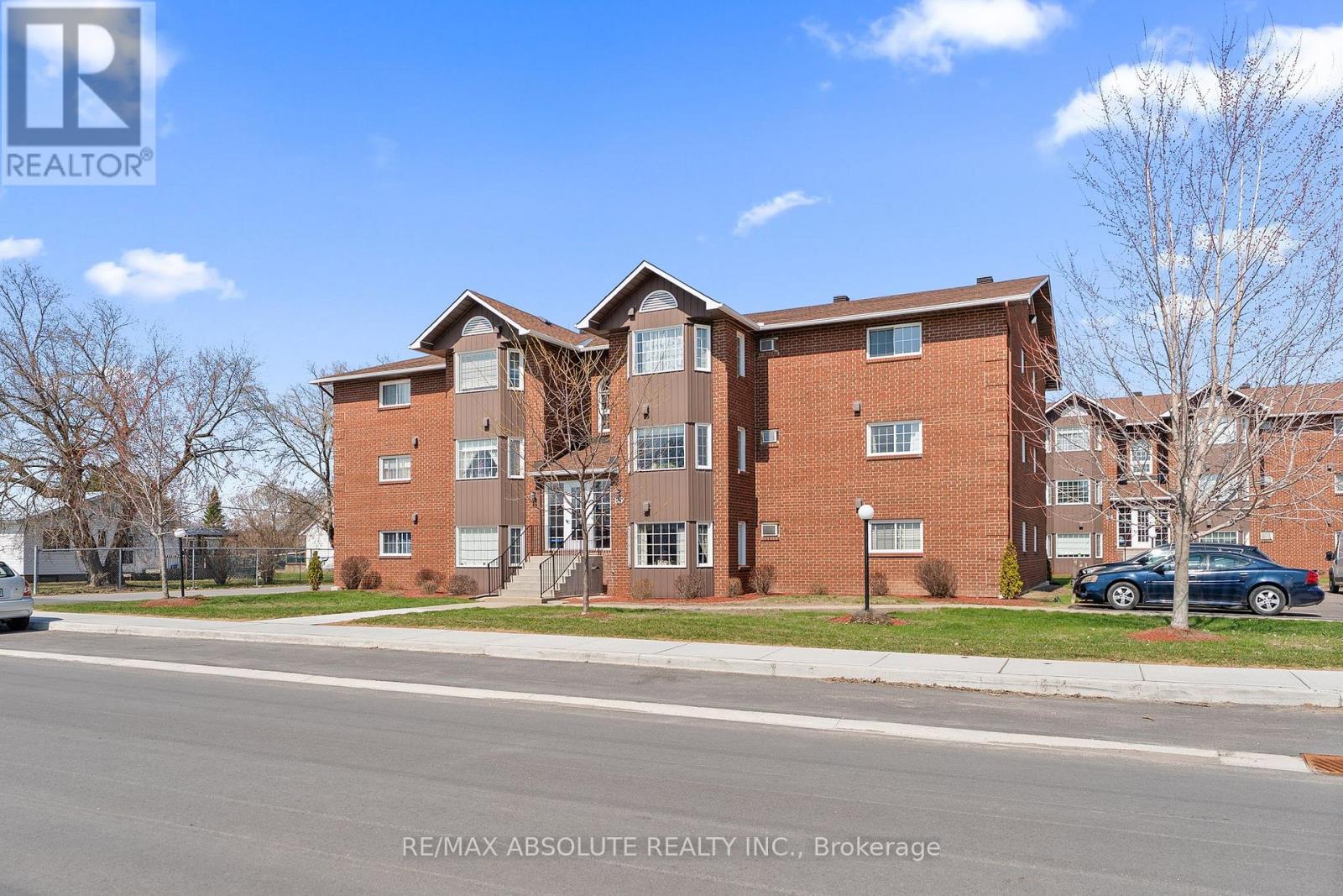 2a - 85 Edey Street, Arnprior, Ontario  K7S 1B9 - Photo 2 - X13206020