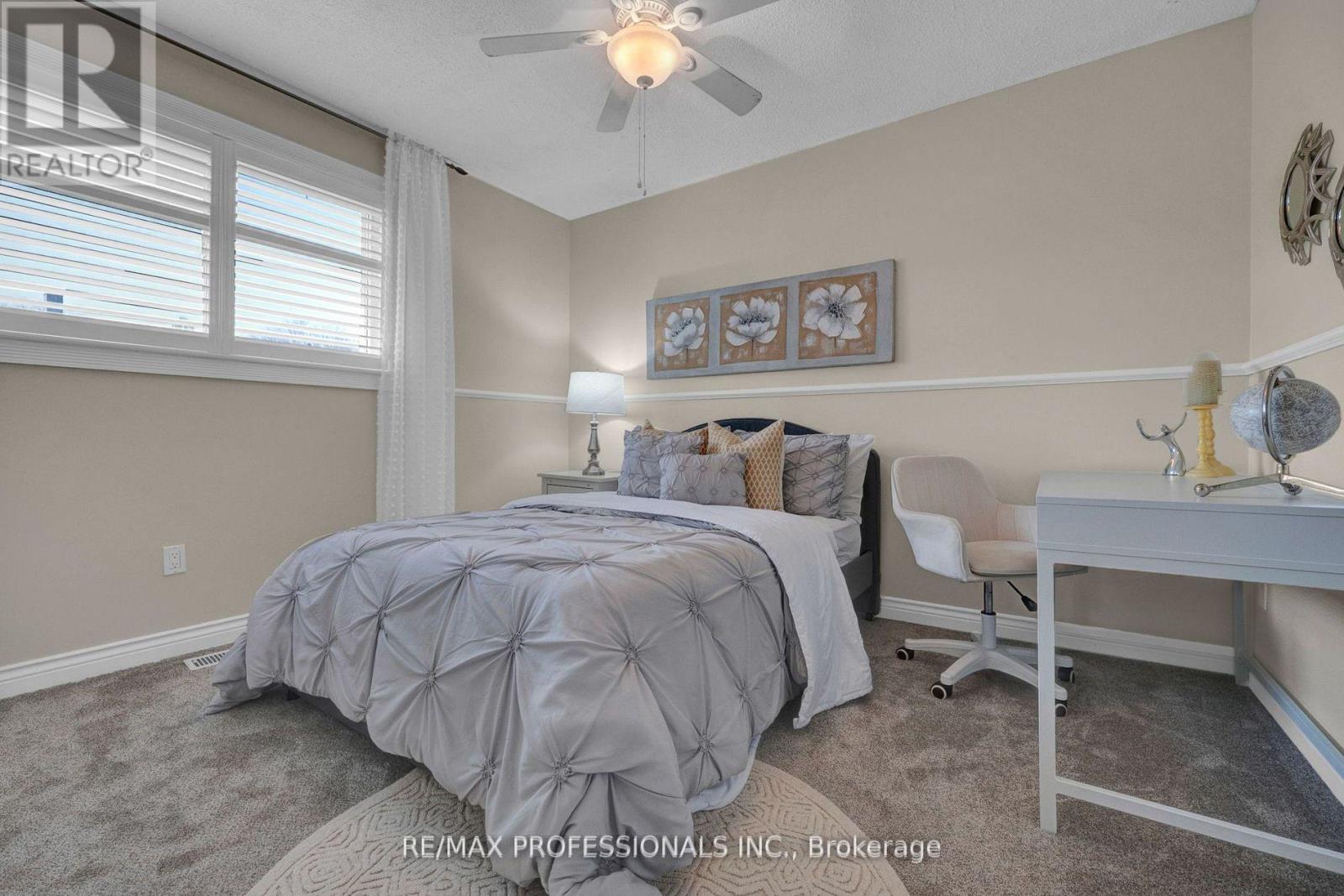 45 Resolute Crescent, Whitby, Ontario  L1P 1G9 - Photo 21 - E13206034
