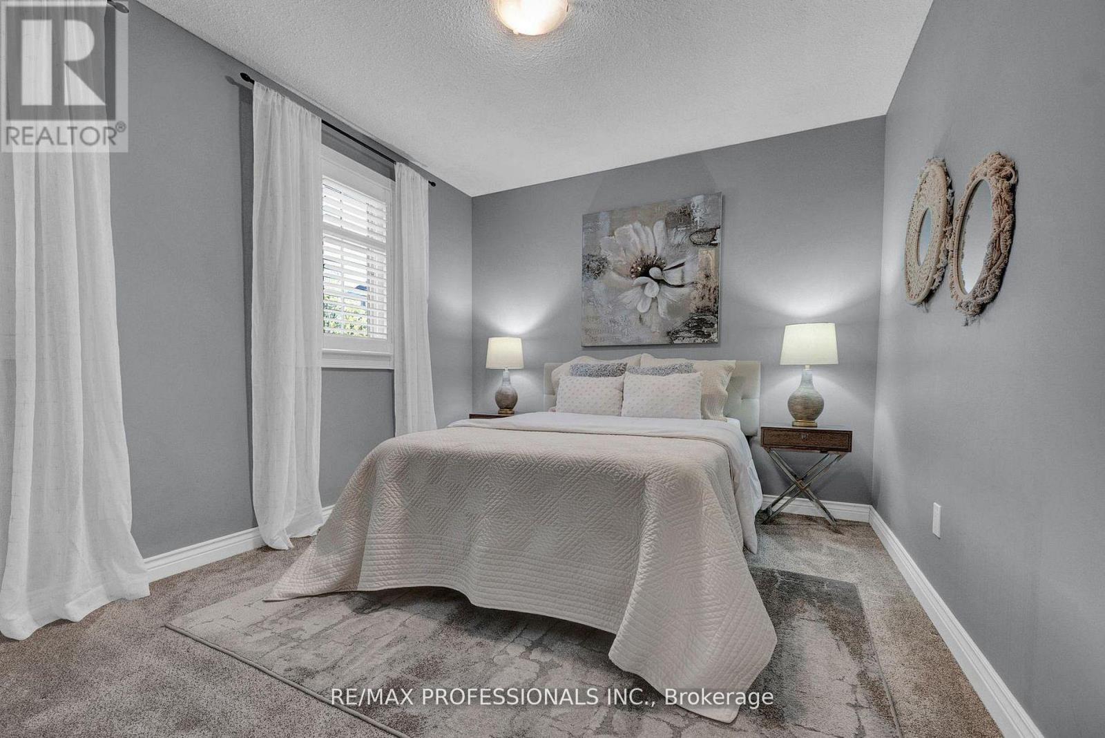45 Resolute Crescent, Whitby, Ontario  L1P 1G9 - Photo 26 - E13206034