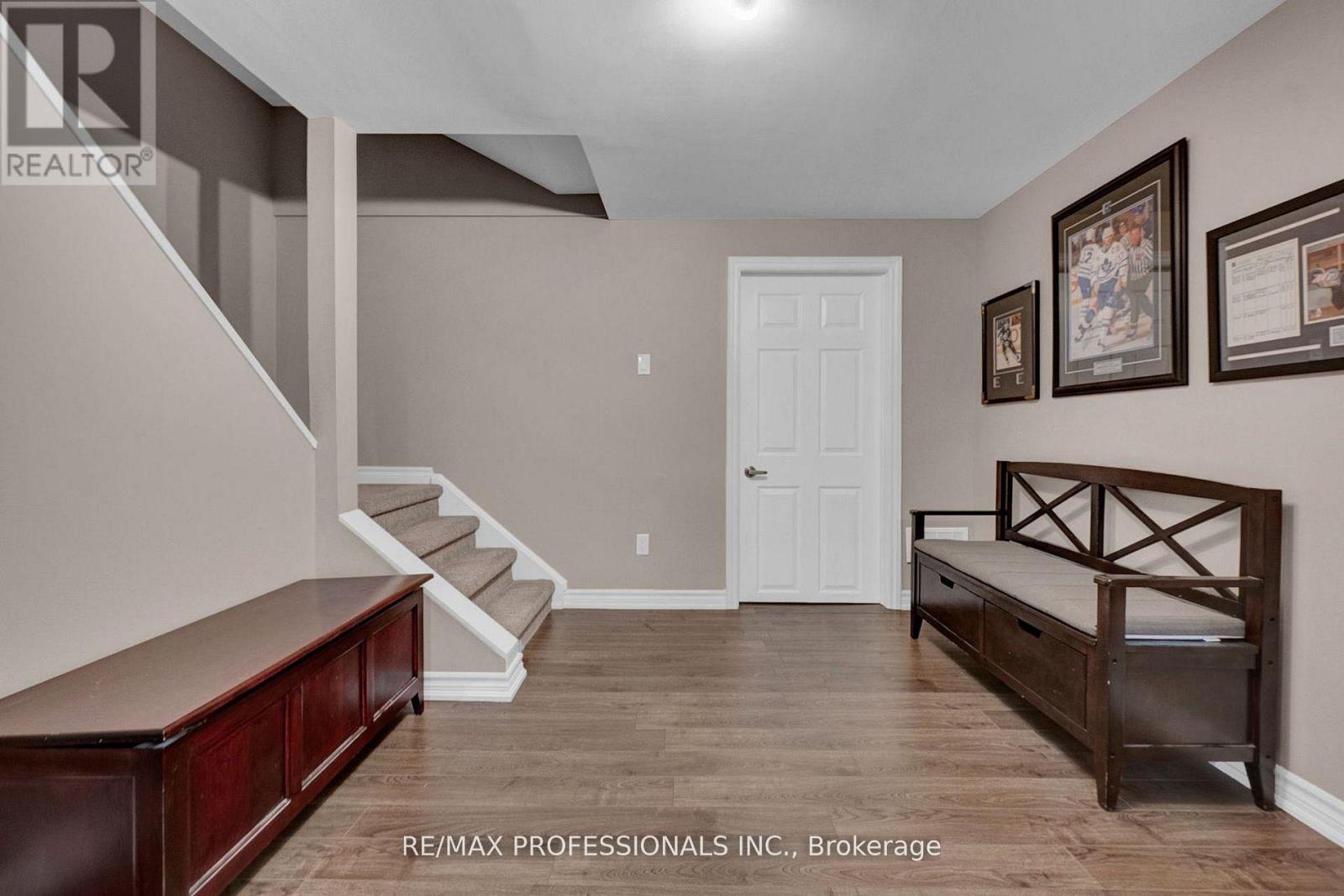 45 Resolute Crescent, Whitby, Ontario  L1P 1G9 - Photo 38 - E13206034