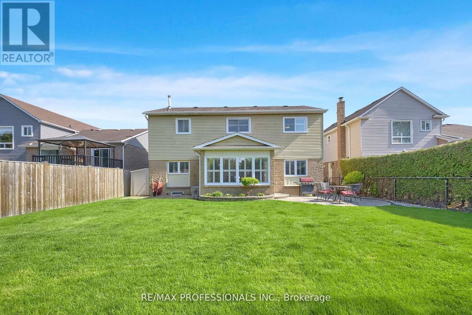 45 Resolute Crescent, Whitby, Ontario  L1P 1G9 - Photo 45 - E13206034