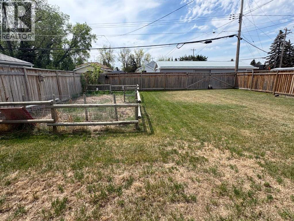 5129 48 Avenue, Ponoka, Alberta  T4J 1J2 - Photo 28 - A2315519