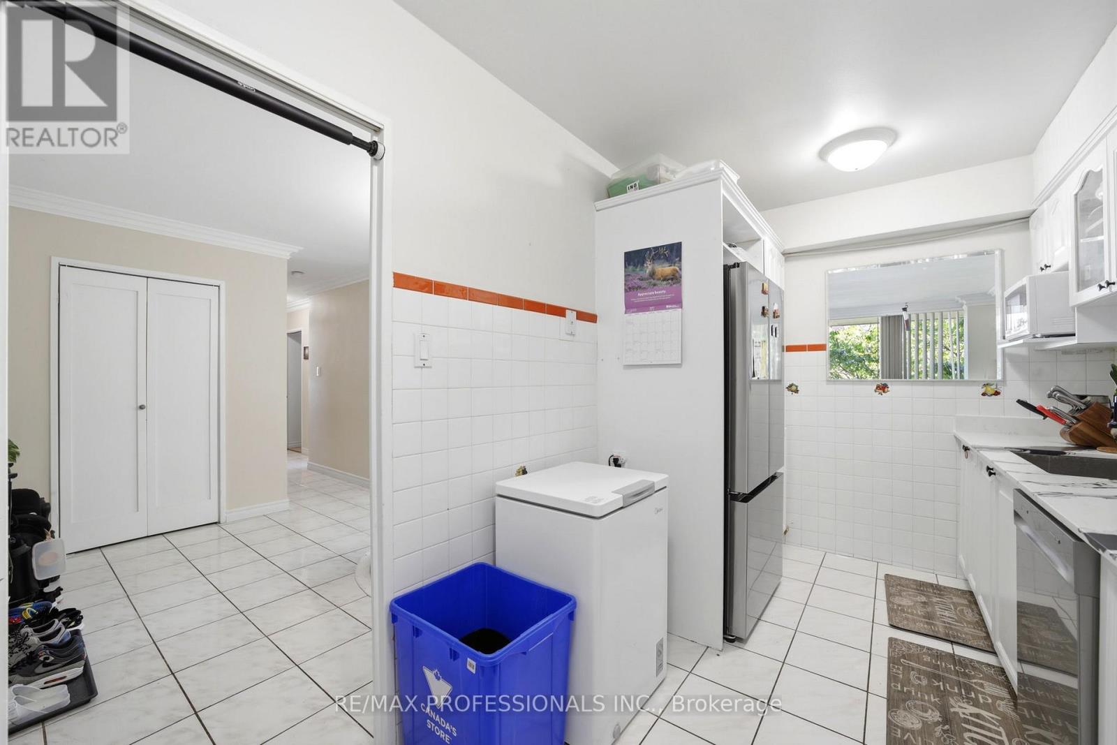 204 - 19 Four Winds Drive, Toronto, Ontario  M3J 2S9 - Photo 14 - W13206018