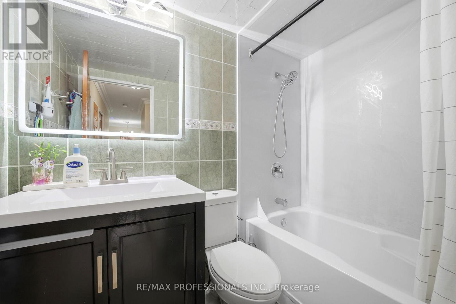 204 - 19 Four Winds Drive, Toronto, Ontario  M3J 2S9 - Photo 25 - W13206018