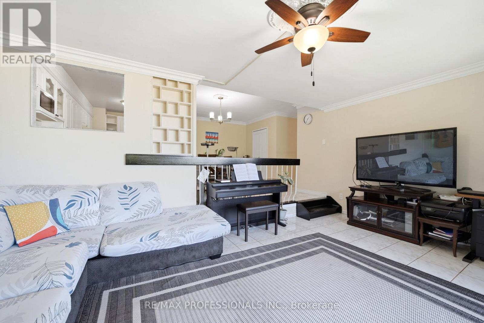 204 - 19 Four Winds Drive, Toronto, Ontario  M3J 2S9 - Photo 8 - W13206018