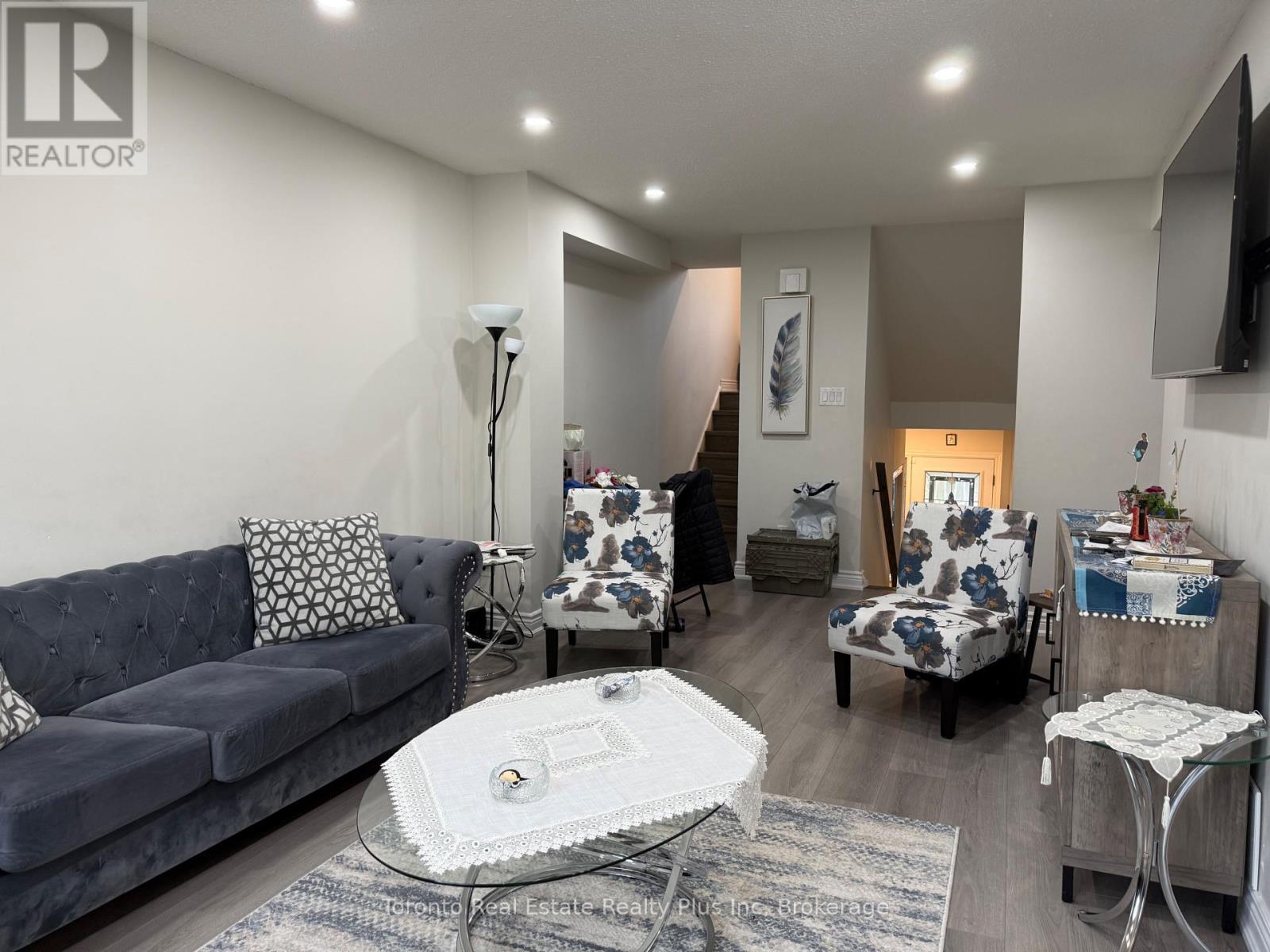 130 Ashurst Crescent, Brampton, Ontario  L6V 3N9 - Photo 12 - W13206024