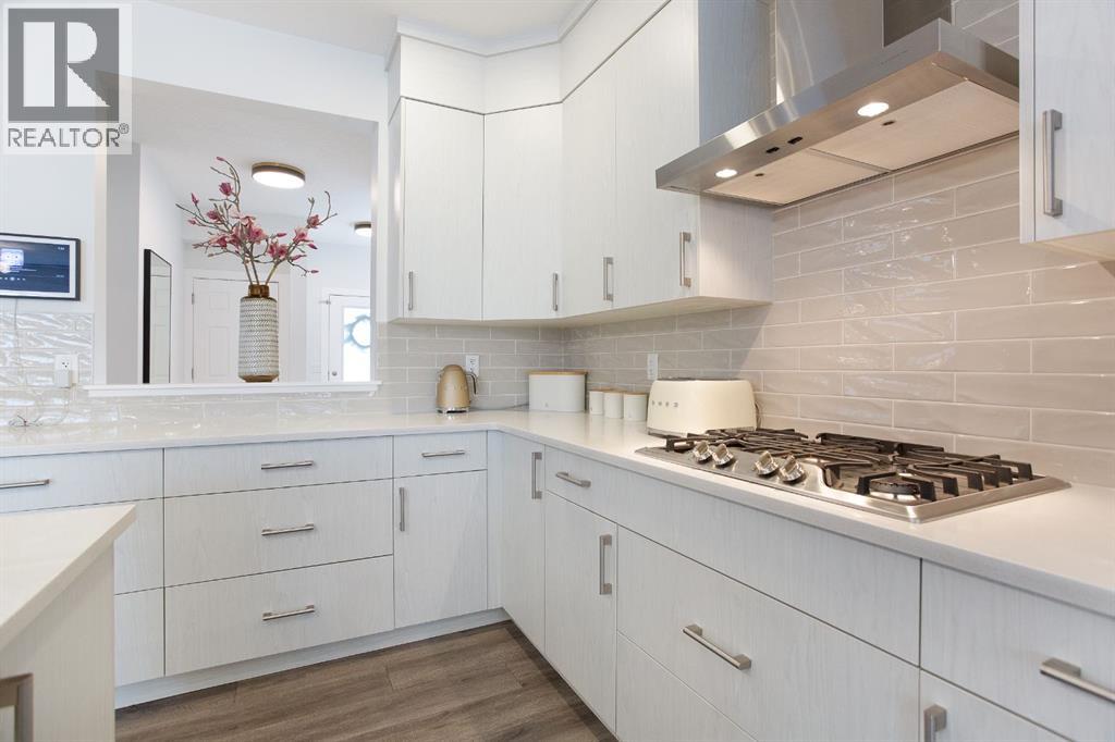 37 Savanna Heath Ne, Calgary, Alberta  T3J 2H5 - Photo 6 - A2315112