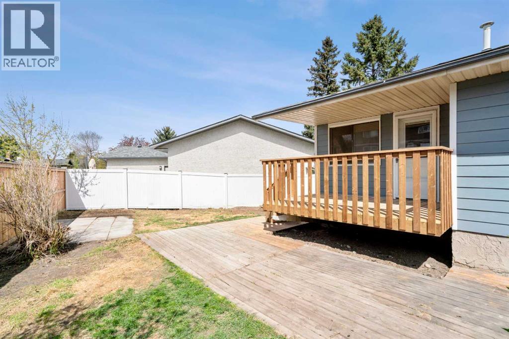 124 Bergen Crescent Nw, Calgary, Alberta  T3K 1J8 - Photo 45 - A2313891