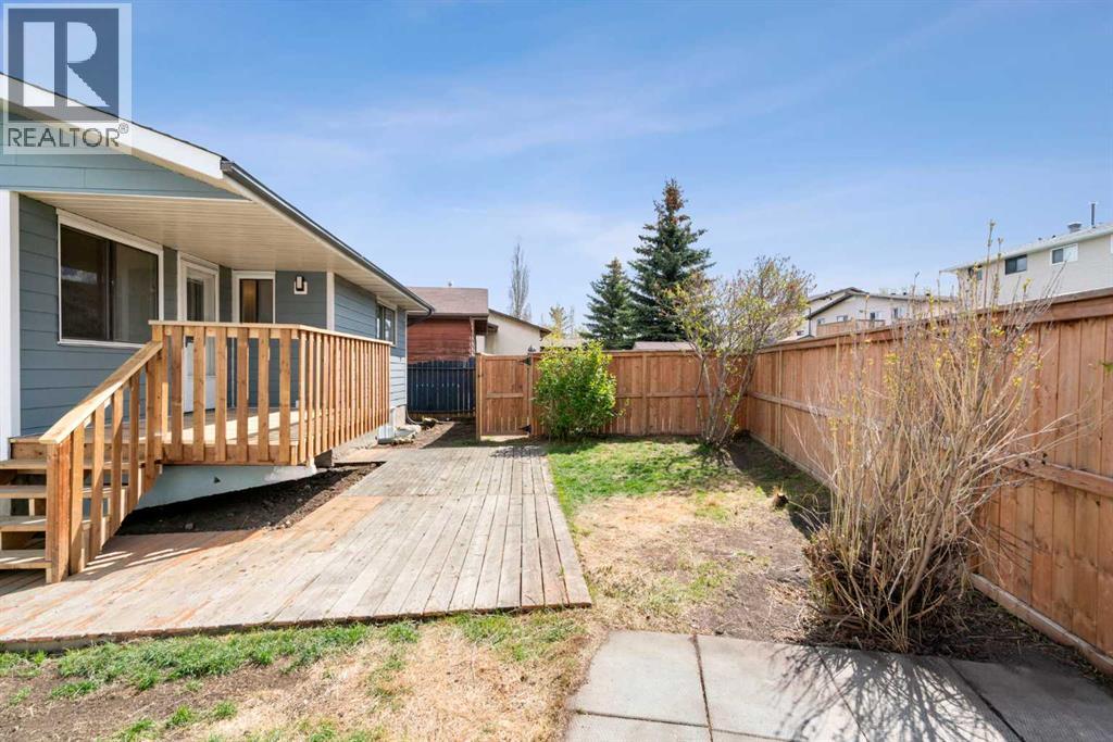 124 Bergen Crescent Nw, Calgary, Alberta  T3K 1J8 - Photo 44 - A2313891