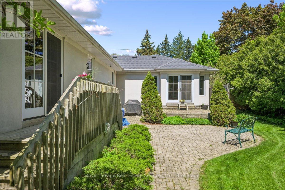 281 Pinehurst Drive, Oakville, Ontario  L6J 4X2 - Photo 43 - W13206056