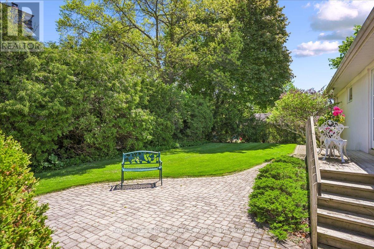 281 Pinehurst Drive, Oakville, Ontario  L6J 4X2 - Photo 44 - W13206056