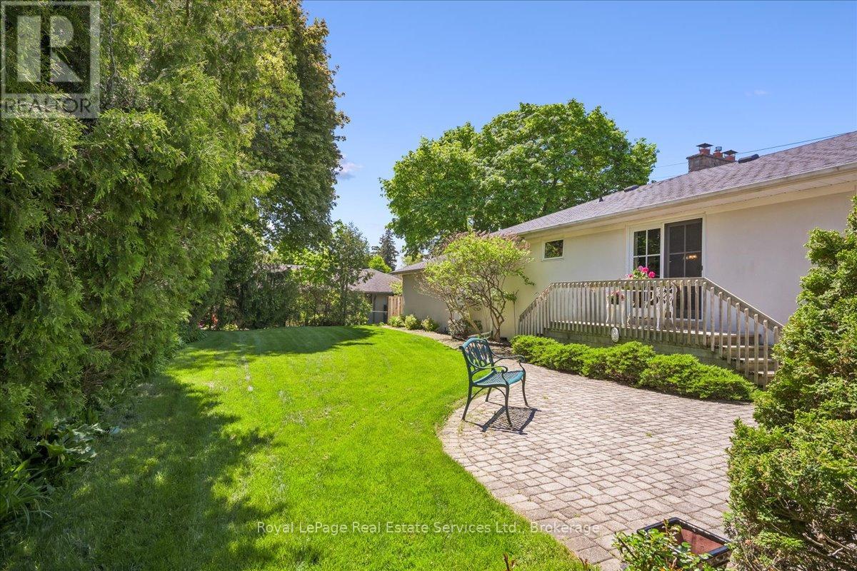 281 Pinehurst Drive, Oakville, Ontario  L6J 4X2 - Photo 47 - W13206056