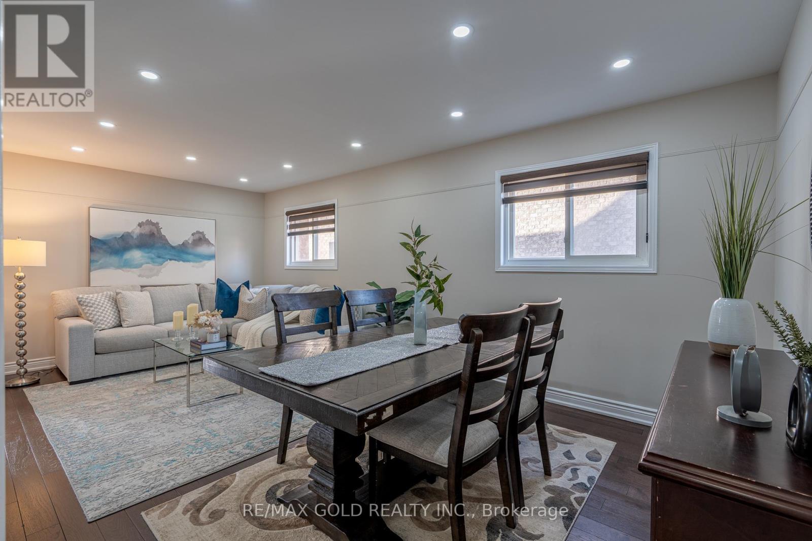56 Horned Owl Drive, Brampton, Ontario  L6R 1C5 - Photo 4 - W13195656