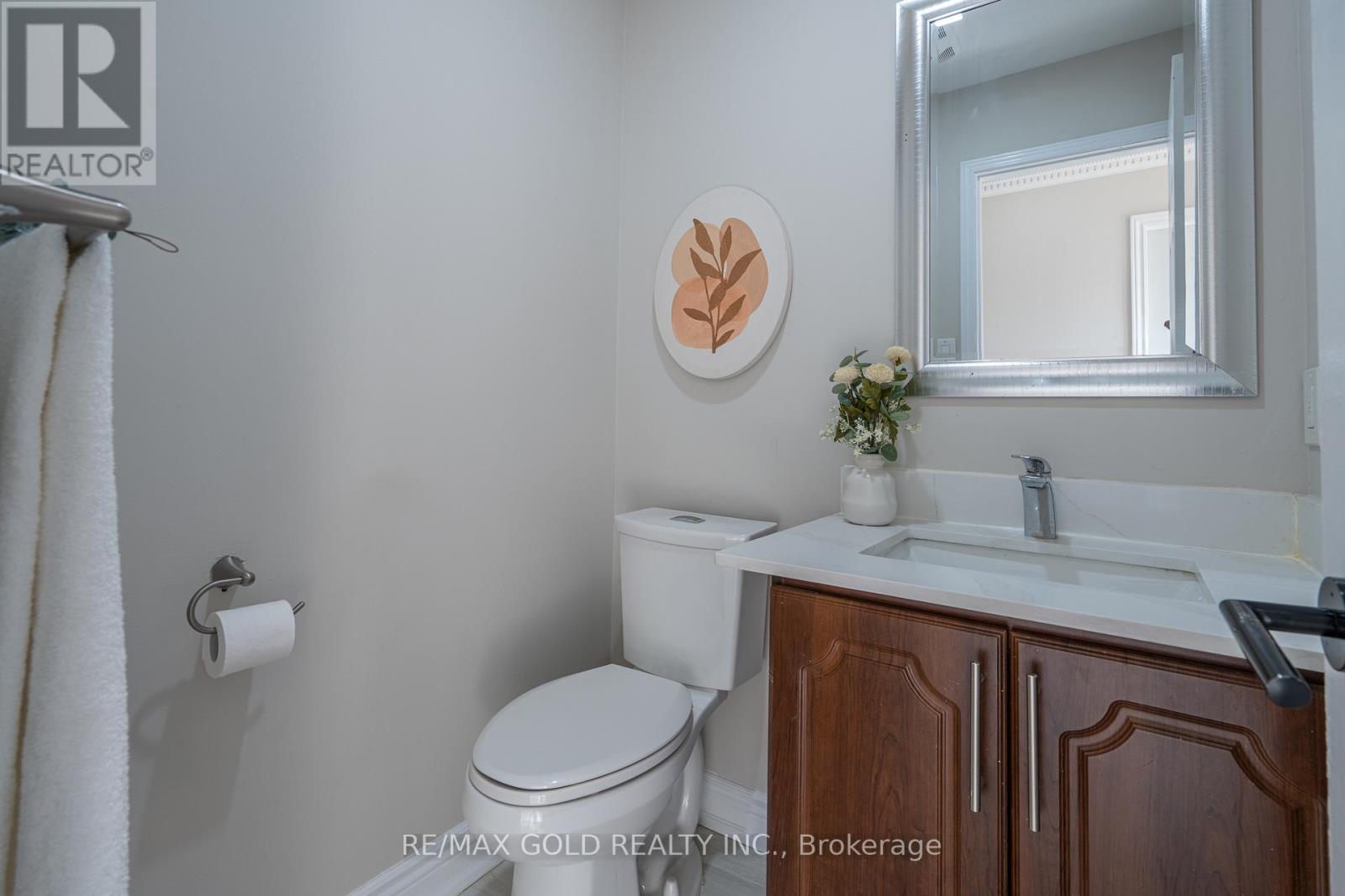 56 Horned Owl Drive, Brampton, Ontario  L6R 1C5 - Photo 7 - W13195656