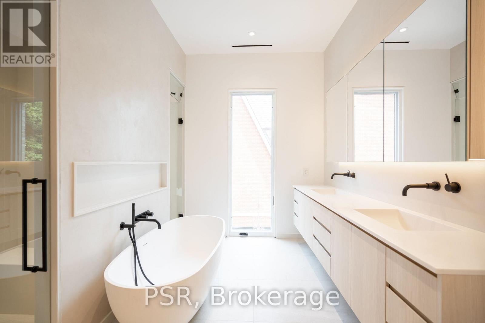 381 Madison Avenue, Toronto, Ontario  M4V 2W7 - Photo 11 - C13206116
