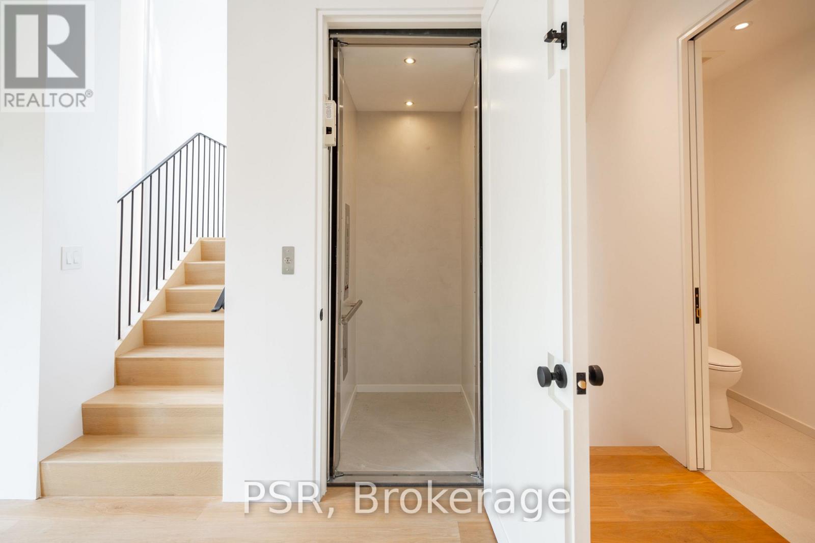 381 Madison Avenue, Toronto, Ontario  M4V 2W7 - Photo 8 - C13206116