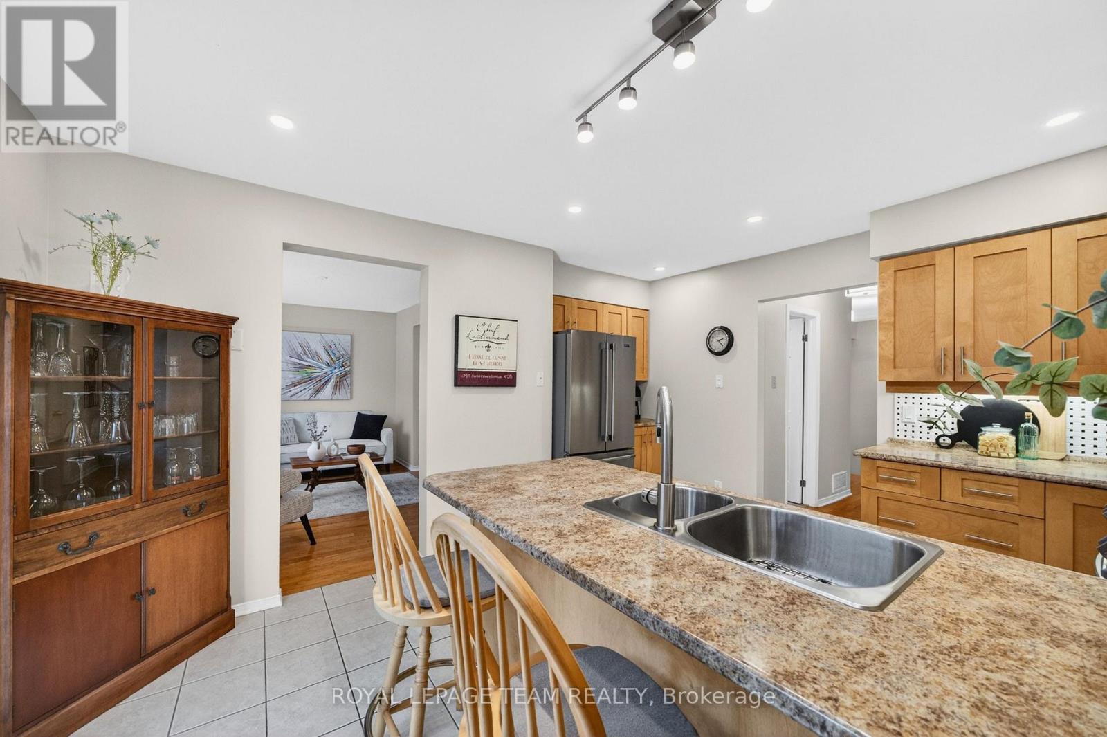 27 Inwood Drive, Ottawa, Ontario  K2M 1Z5 - Photo 21 - X13140732