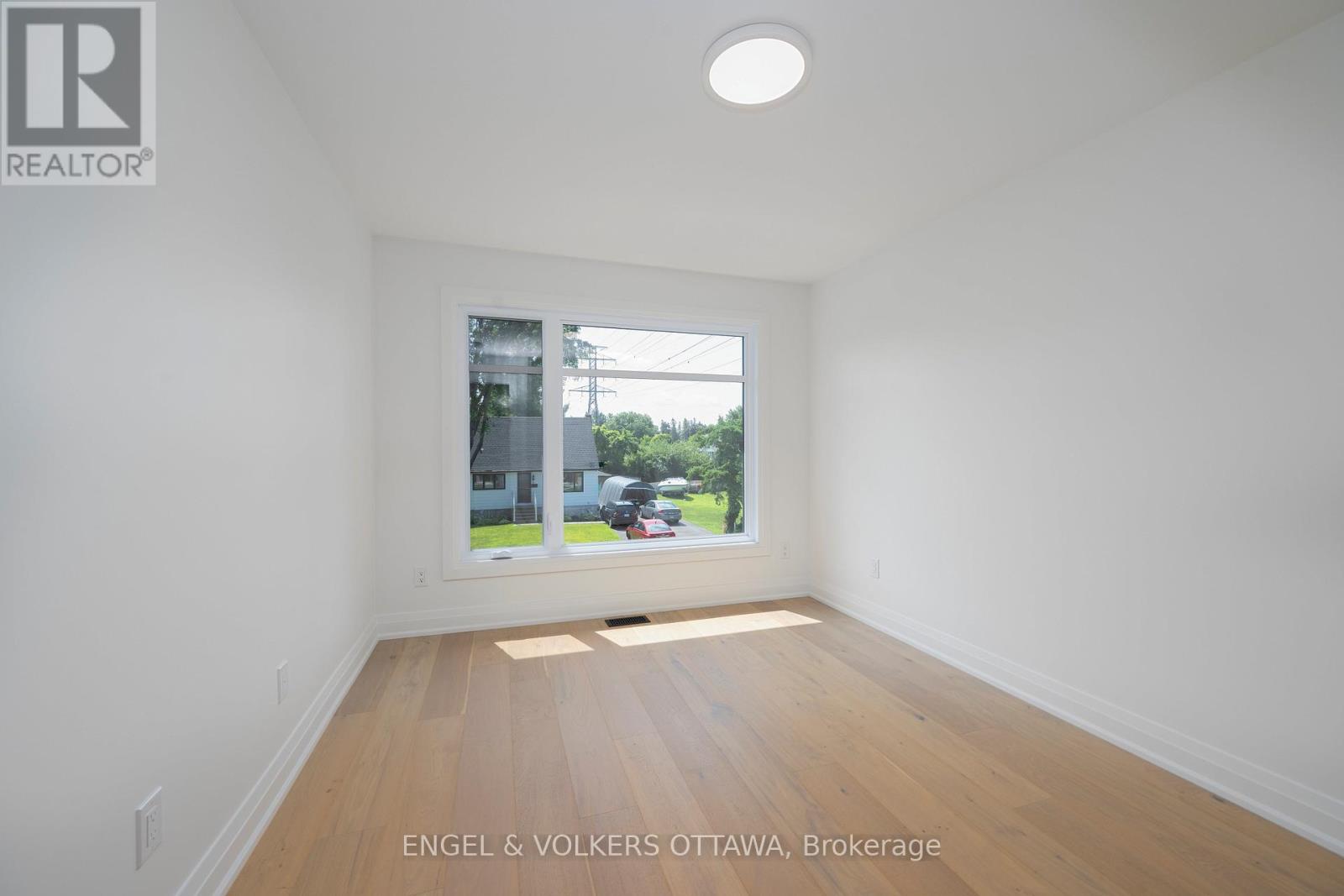 75a Granton Avenue, Ottawa, Ontario  K2G 1W9 - Photo 25 - X13206046