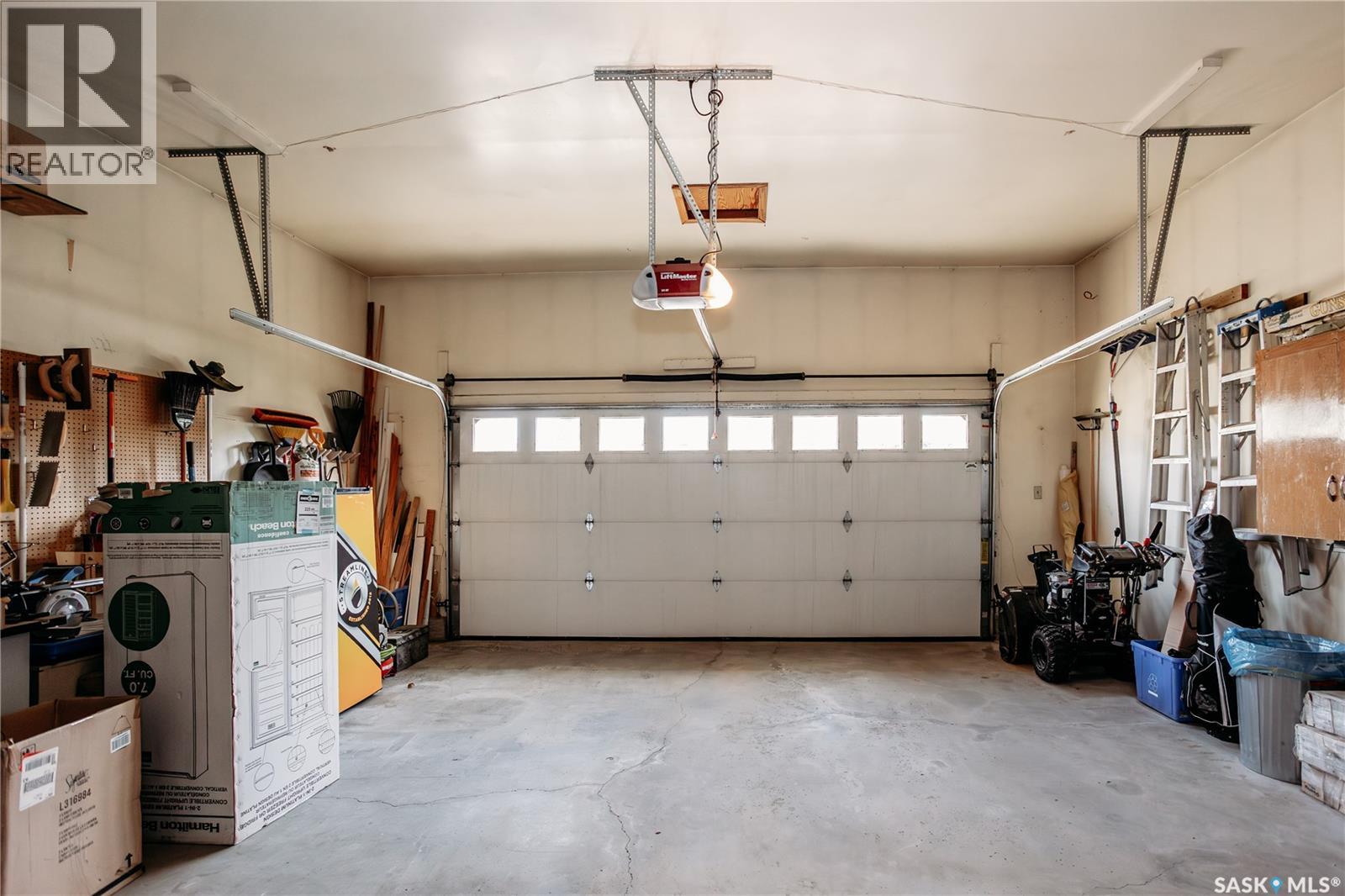643 Dieppe Drive, Weyburn, Saskatchewan  S4H 3G4 - Photo 48 - SK037310