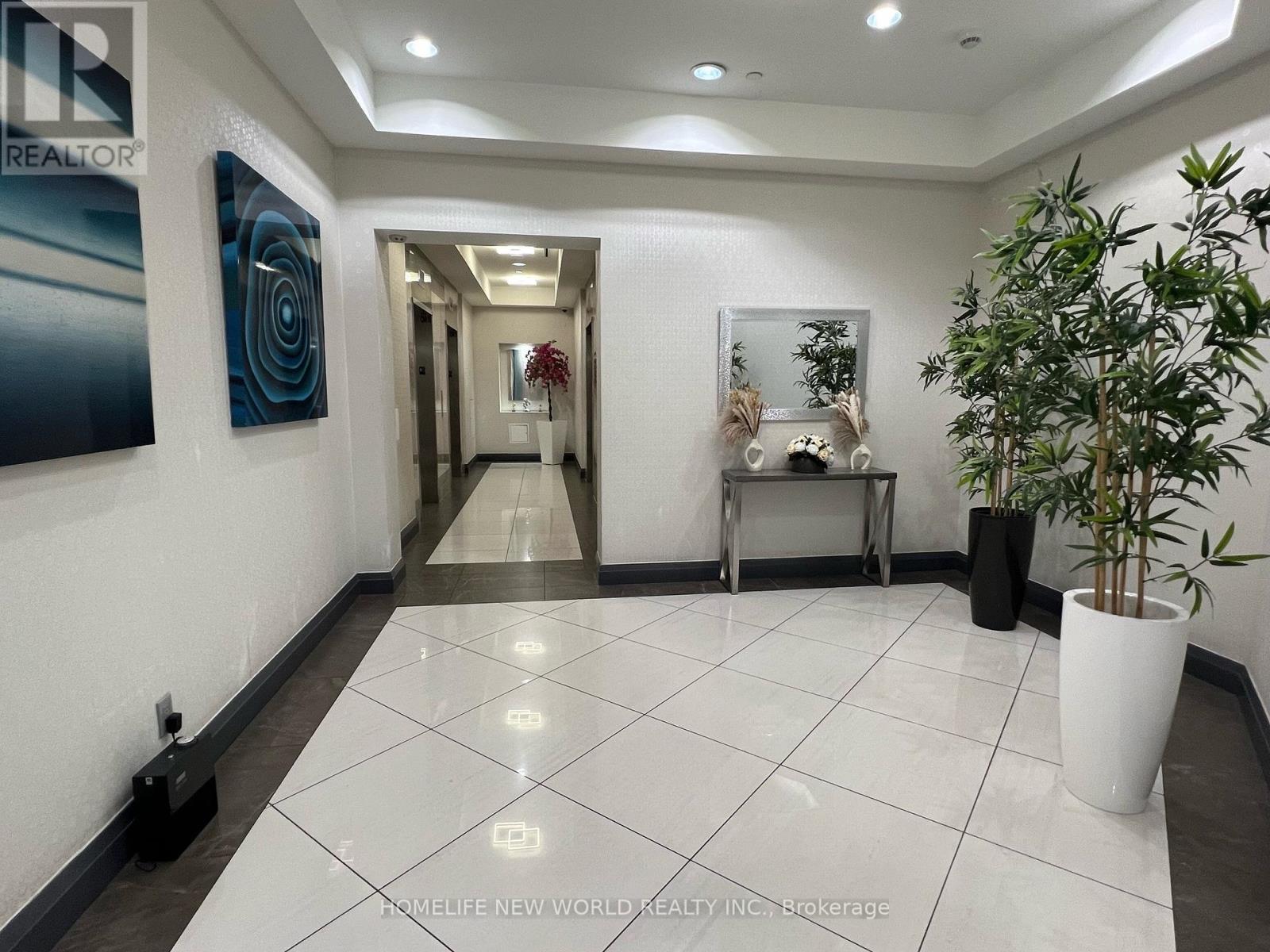 429 - 7161 Yonge Street, Markham, Ontario  L3T 0C8 - Photo 6 - N13206108