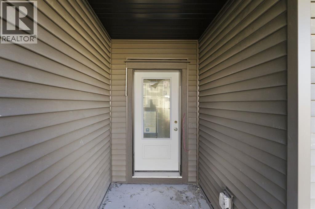 156 Lawson Lane SE, Airdrie, Alberta  T4A 3P3 - Photo 4 - A2266412