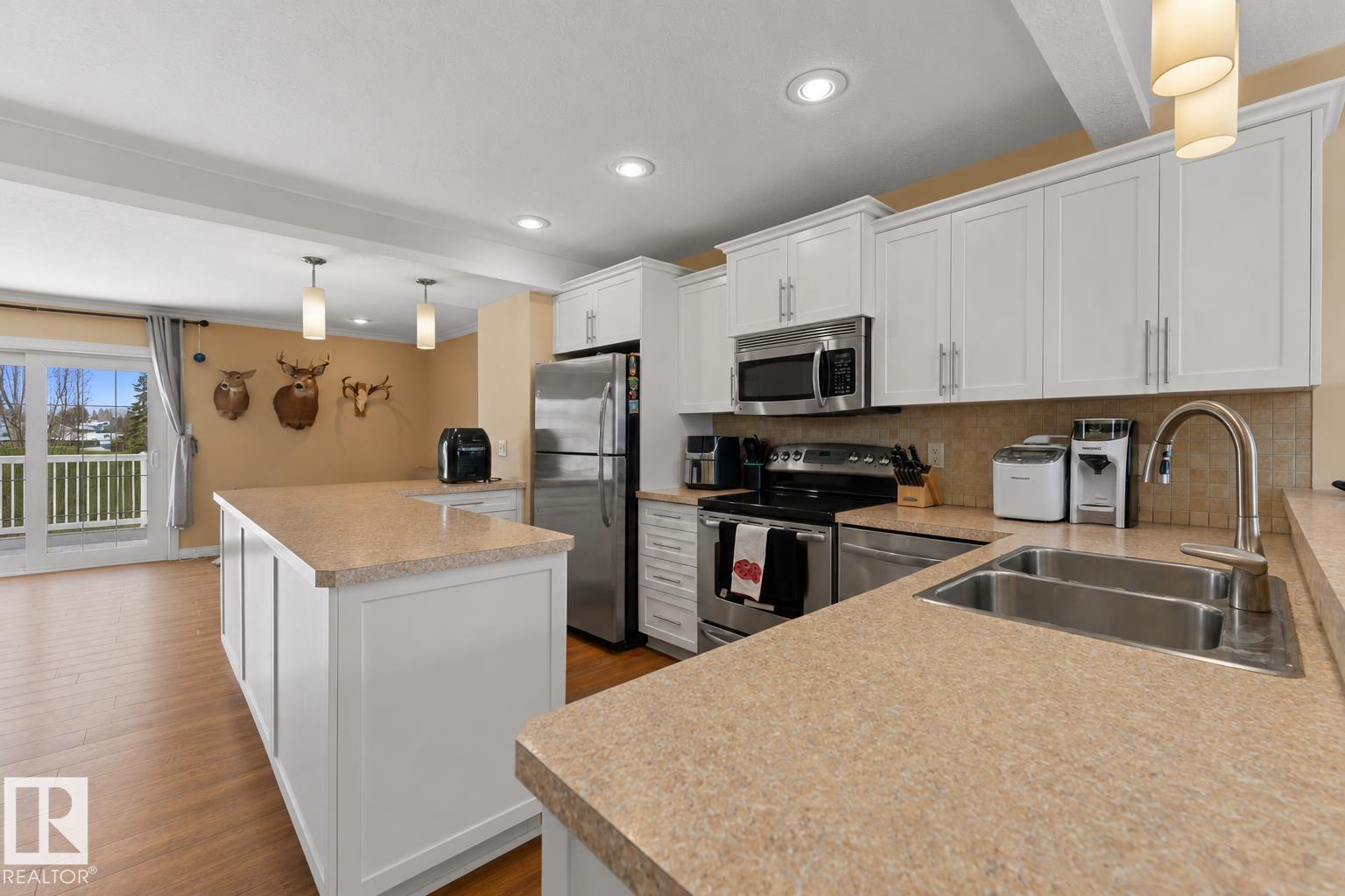 #7 1001 7 Av, Cold Lake, Alberta  T9M 0C4 - Photo 3 - E4474135