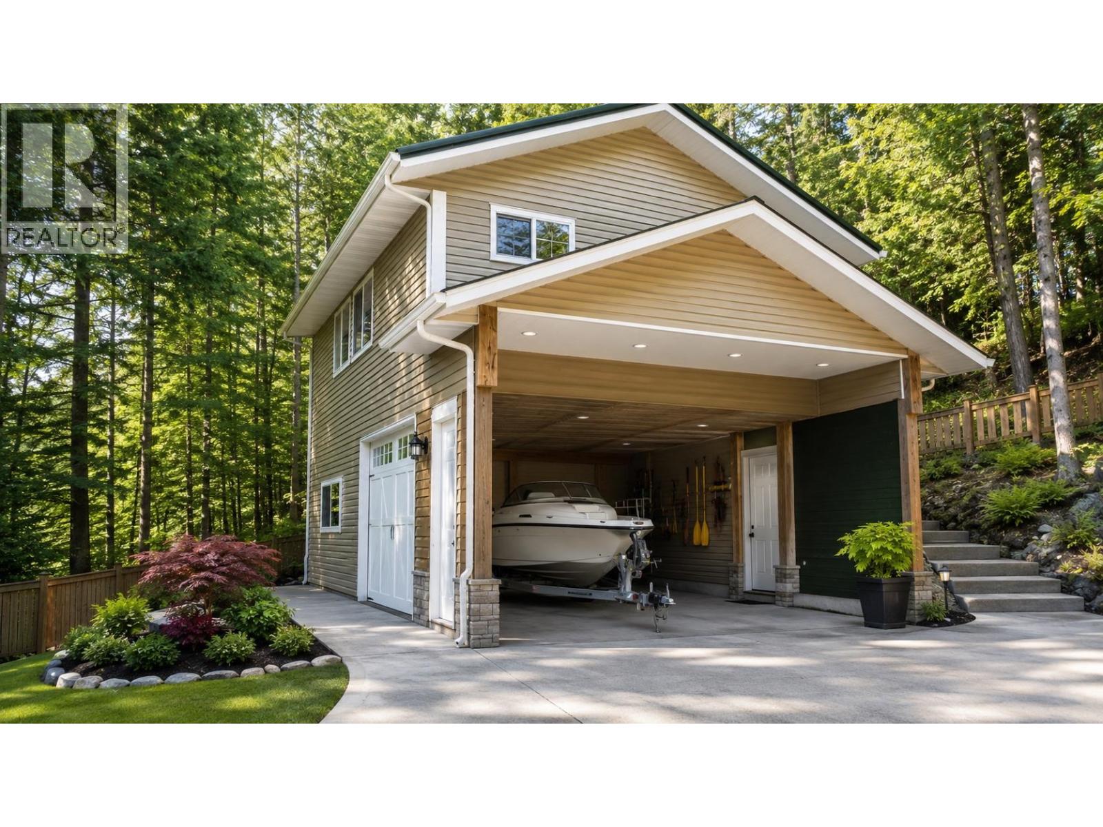 5579 Sans Souci Road, Halfmoon Bay, British Columbia  V7Z 1B6 - Photo 16 - R3126157