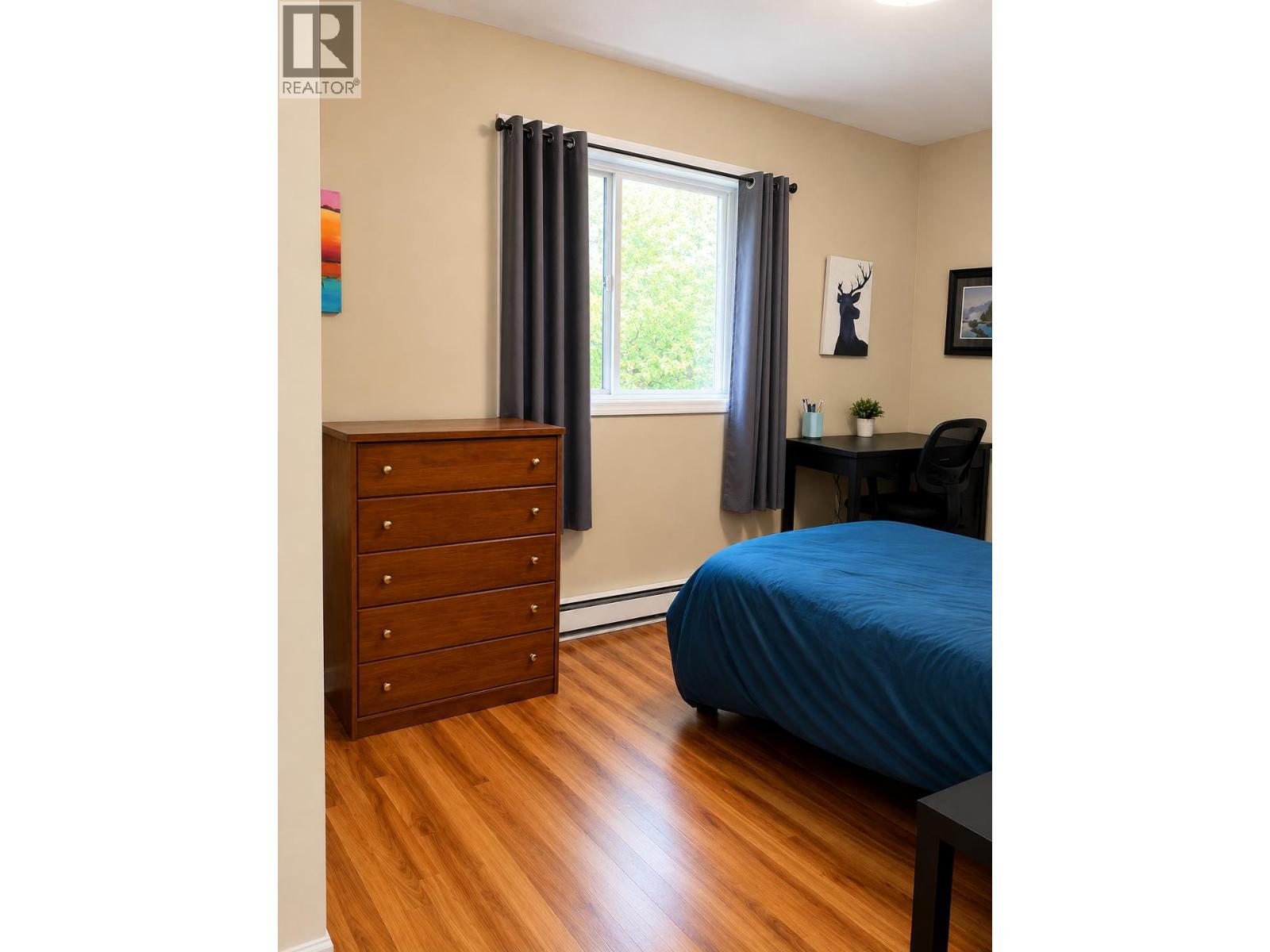 5579 Sans Souci Road, Halfmoon Bay, British Columbia  V7Z 1B6 - Photo 11 - R3126157