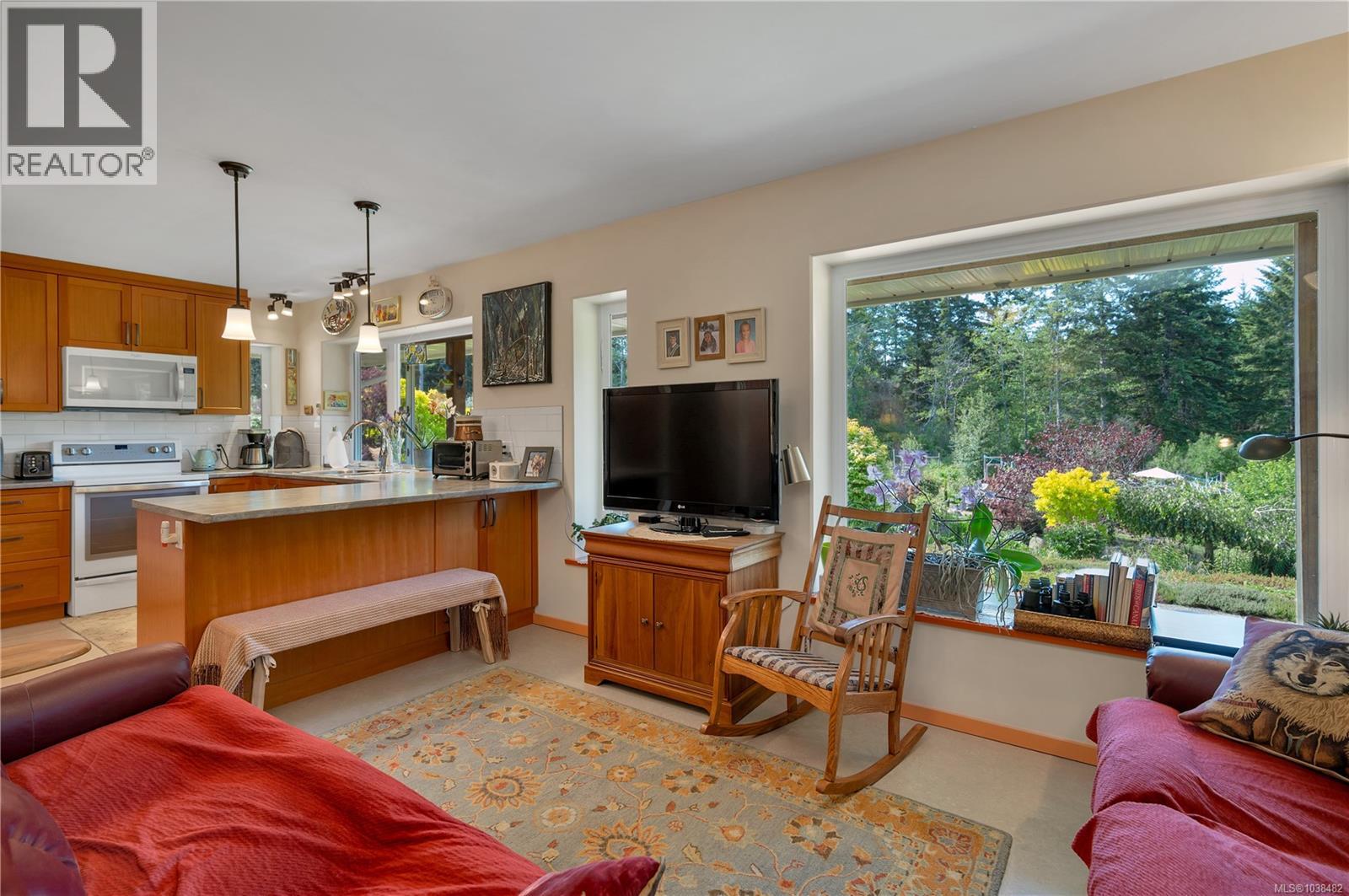 220 Irene Rd, Quadra Island, British Columbia  V0P 1N0 - Photo 13 - 1038482