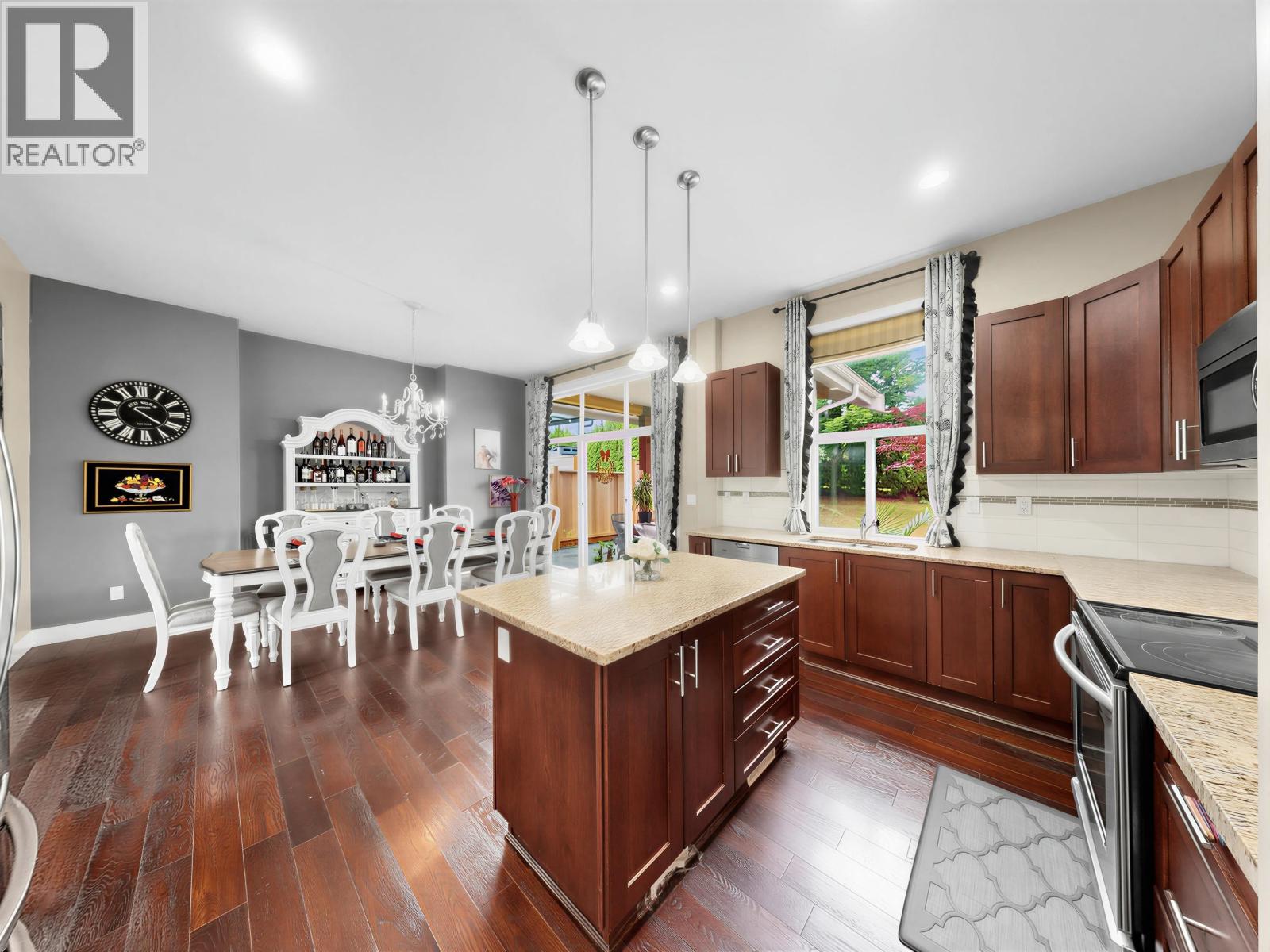 3415 Gislason Avenue, Coquitlam, British Columbia  V3E 9C6 - Photo 16 - R3128686