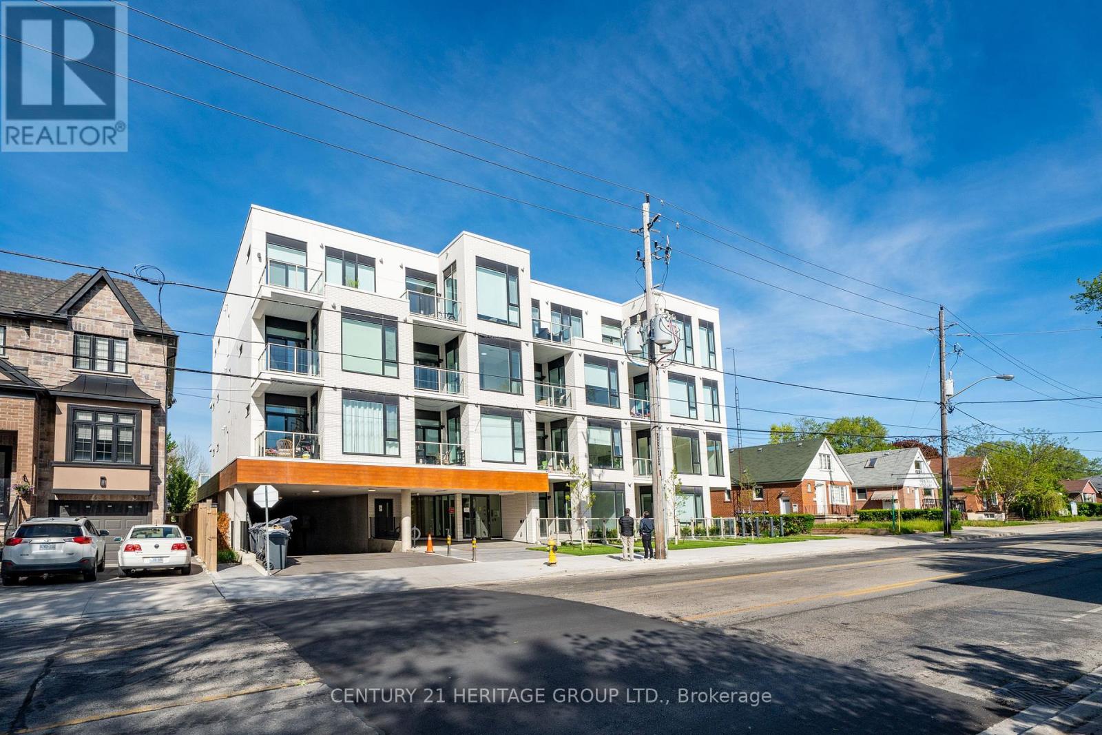 102 - 722 Marlee Avenue, Toronto, Ontario  M6B 3J7 - Photo 1 - W13206068