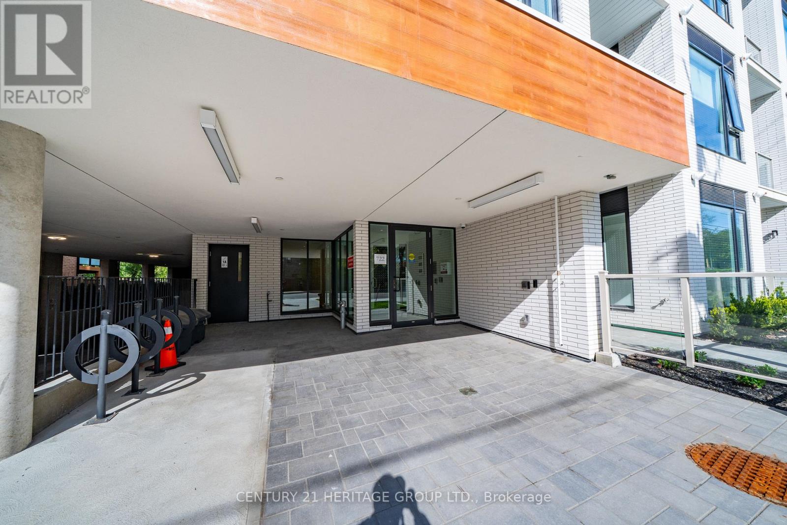 102 - 722 Marlee Avenue, Toronto, Ontario  M6B 3J7 - Photo 4 - W13206068