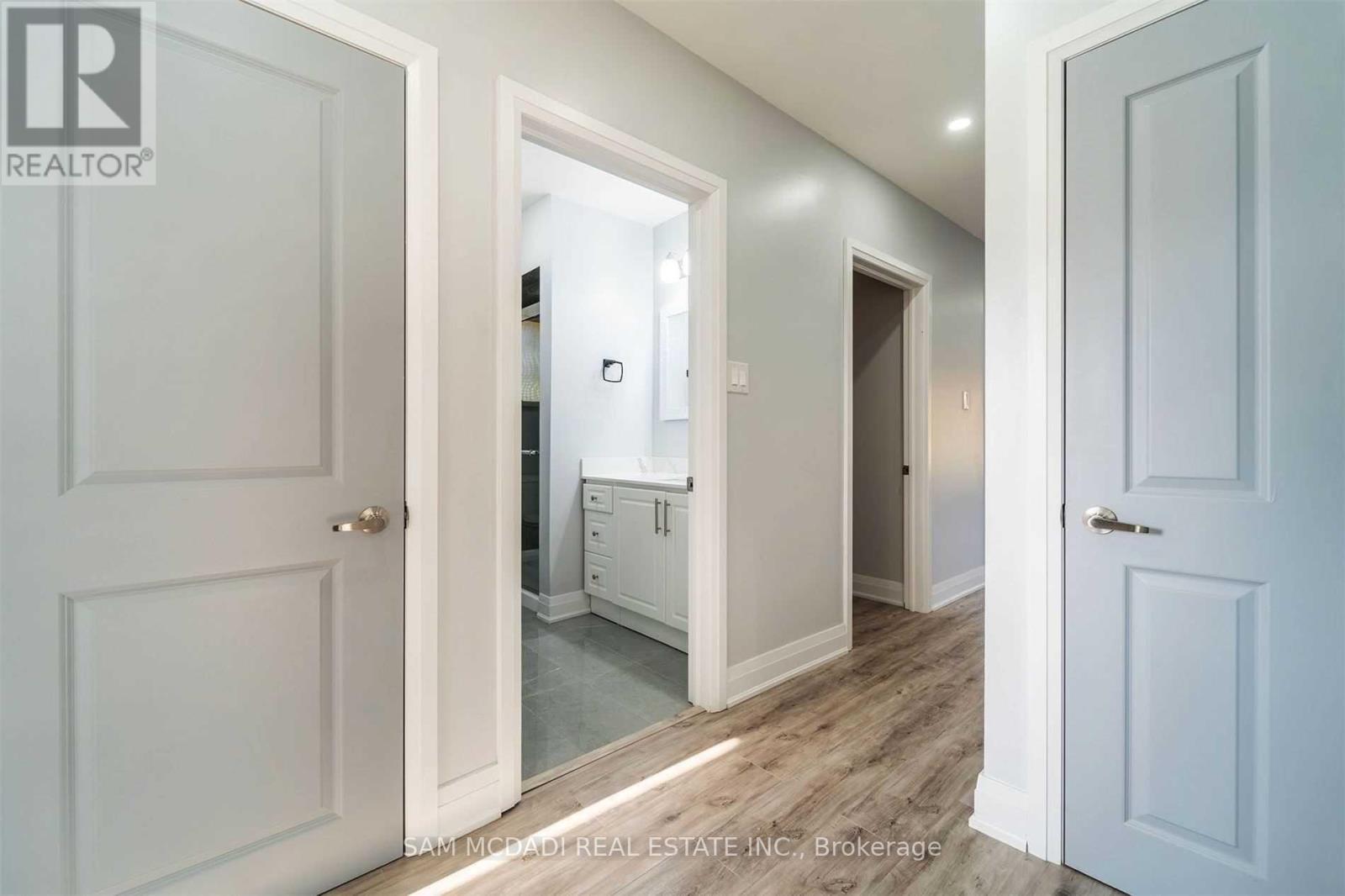 5318 Mericourt Road, Burlington, Ontario  L7L 3R4 - Photo 20 - W13206070
