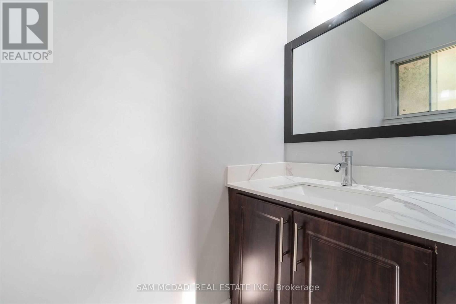 5318 Mericourt Road, Burlington, Ontario  L7L 3R4 - Photo 23 - W13206070