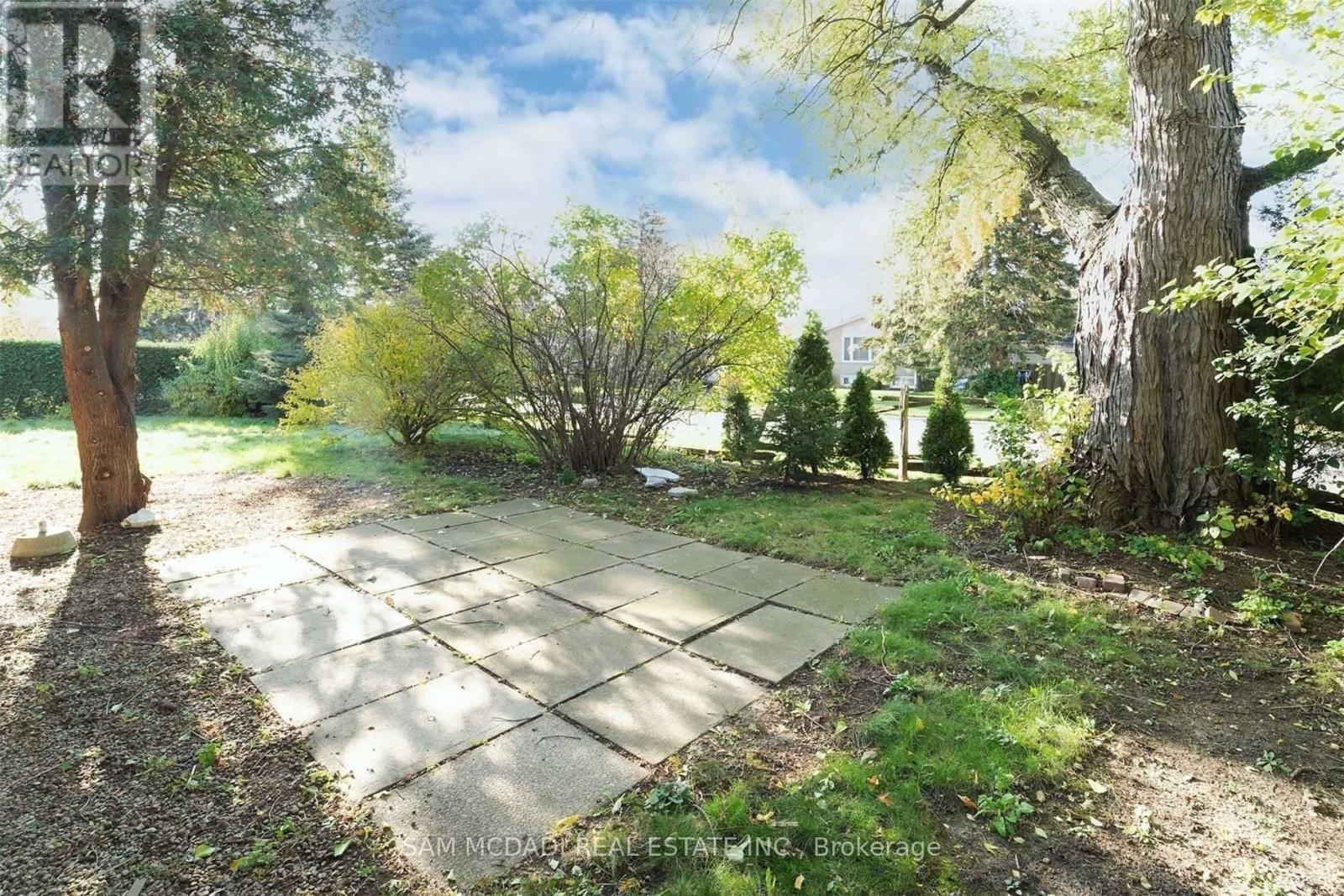 5318 Mericourt Road, Burlington, Ontario  L7L 3R4 - Photo 31 - W13206070