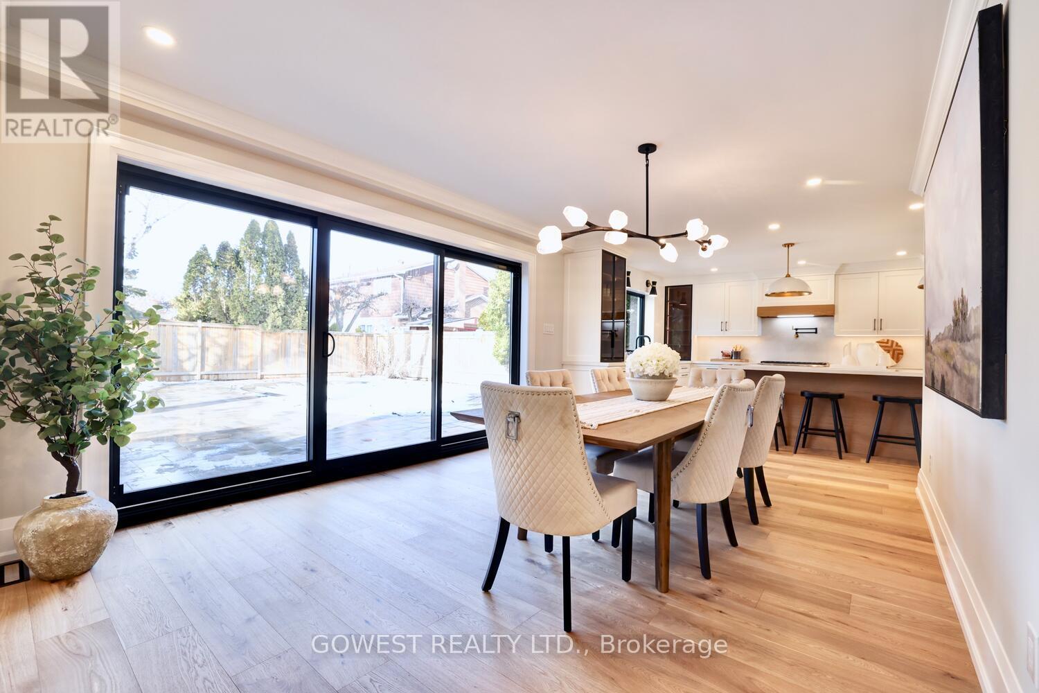 981 Valdese Drive, Mississauga, Ontario  L5C 2Z5 - Photo 13 - W13206086