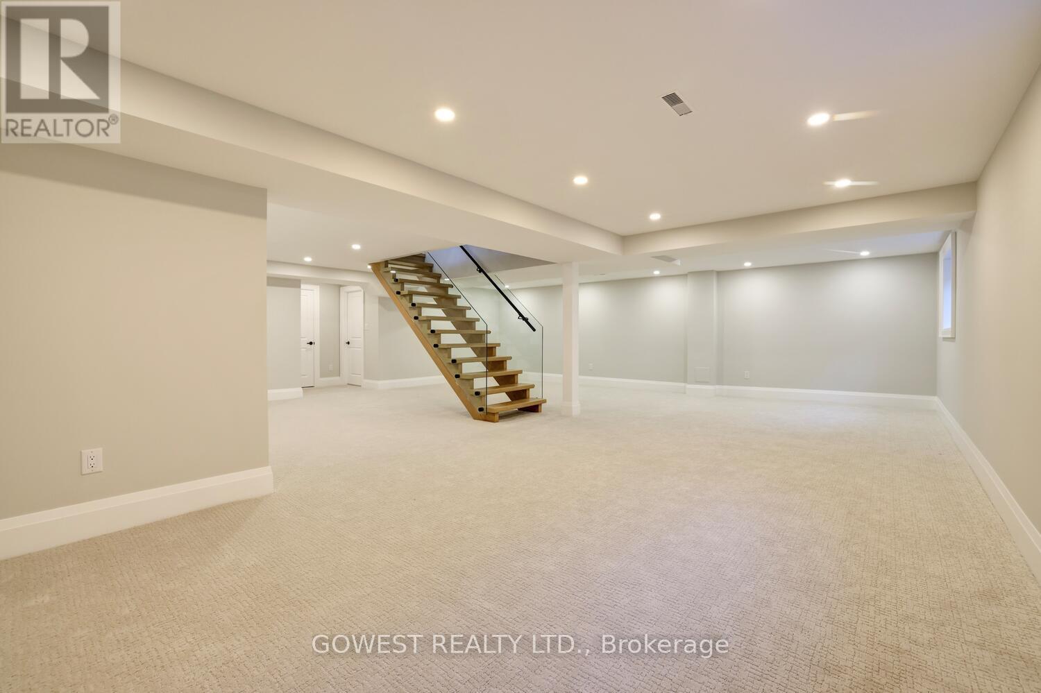 981 Valdese Drive, Mississauga, Ontario  L5C 2Z5 - Photo 42 - W13206086