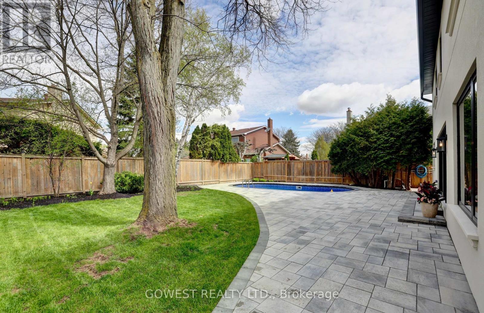 981 Valdese Drive, Mississauga, Ontario  L5C 2Z5 - Photo 48 - W13206086