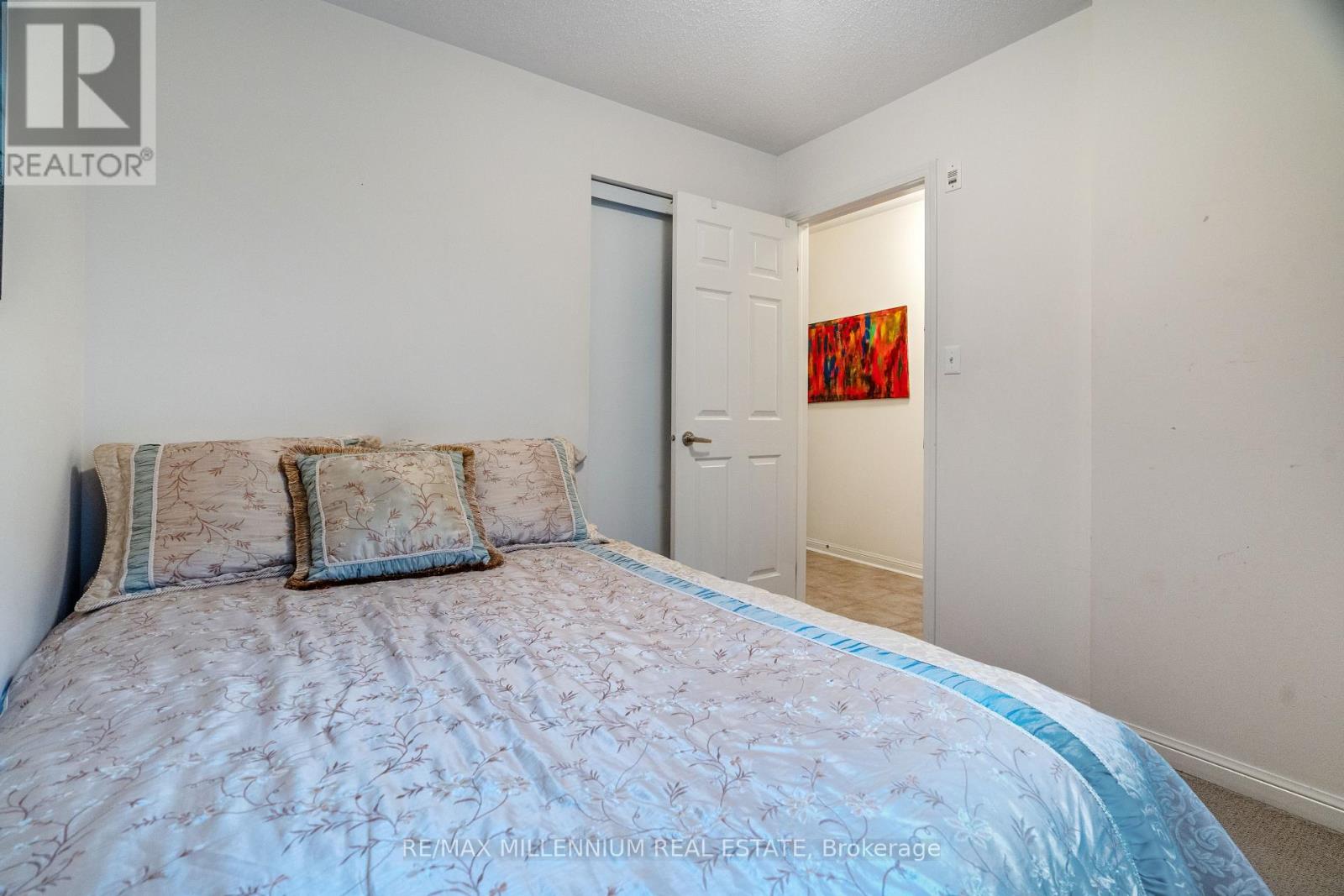 4 - 774 Neighbourhood Circle, Mississauga, Ontario  L5B 0B6 - Photo 17 - W13206094
