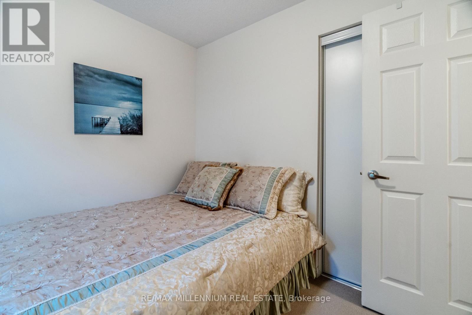 4 - 774 Neighbourhood Circle, Mississauga, Ontario  L5B 0B6 - Photo 18 - W13206094