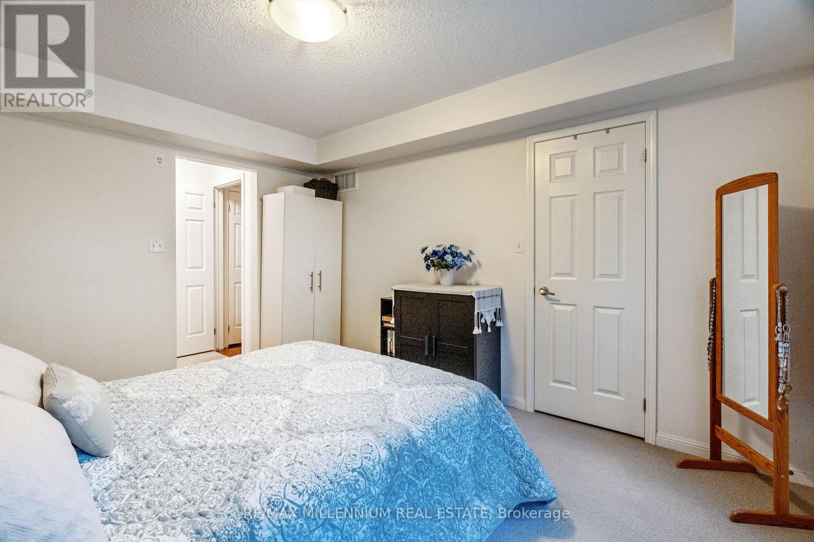 4 - 774 Neighbourhood Circle, Mississauga, Ontario  L5B 0B6 - Photo 20 - W13206094
